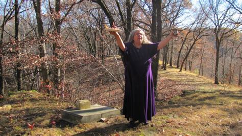 Reclaiming Ritual: Integrating Pagan Traditions into Funeral Attire